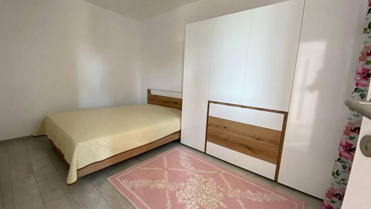 Lola Seaview Guest House. Уютный Домик В Варне Varna Ngoại thất bức ảnh