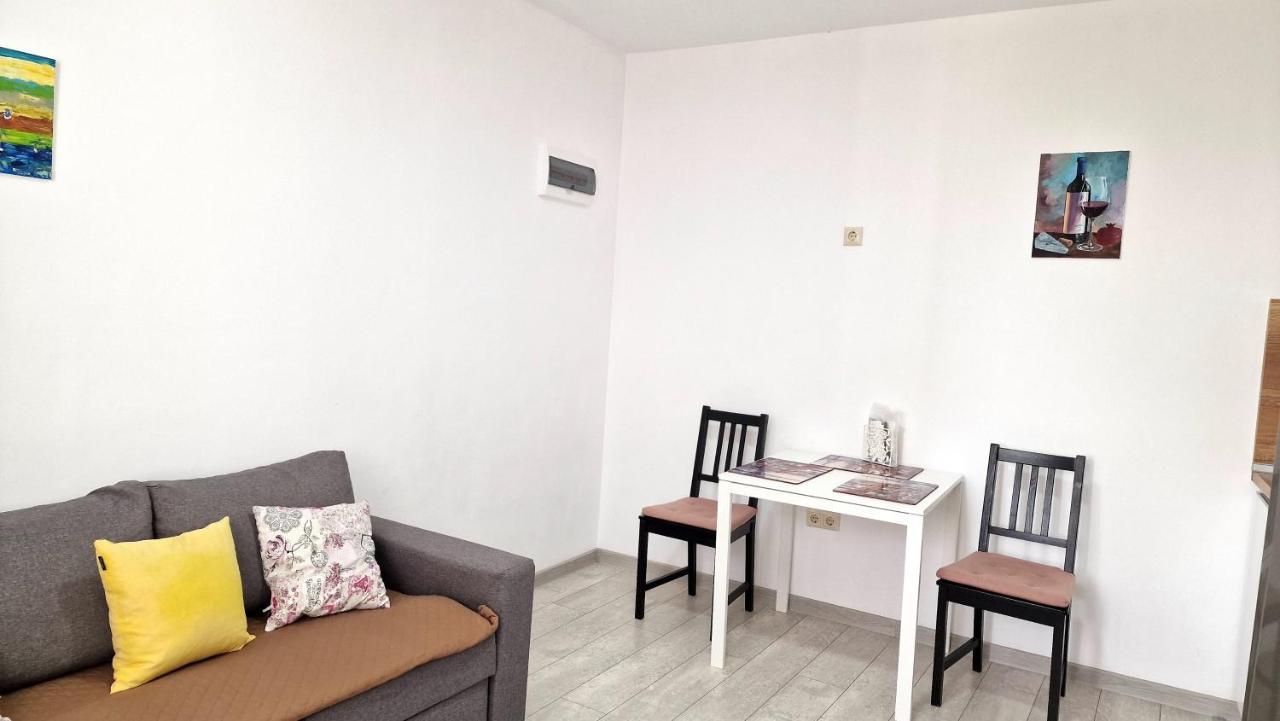 Lola Seaview Guest House. Уютный Домик В Варне Varna Ngoại thất bức ảnh